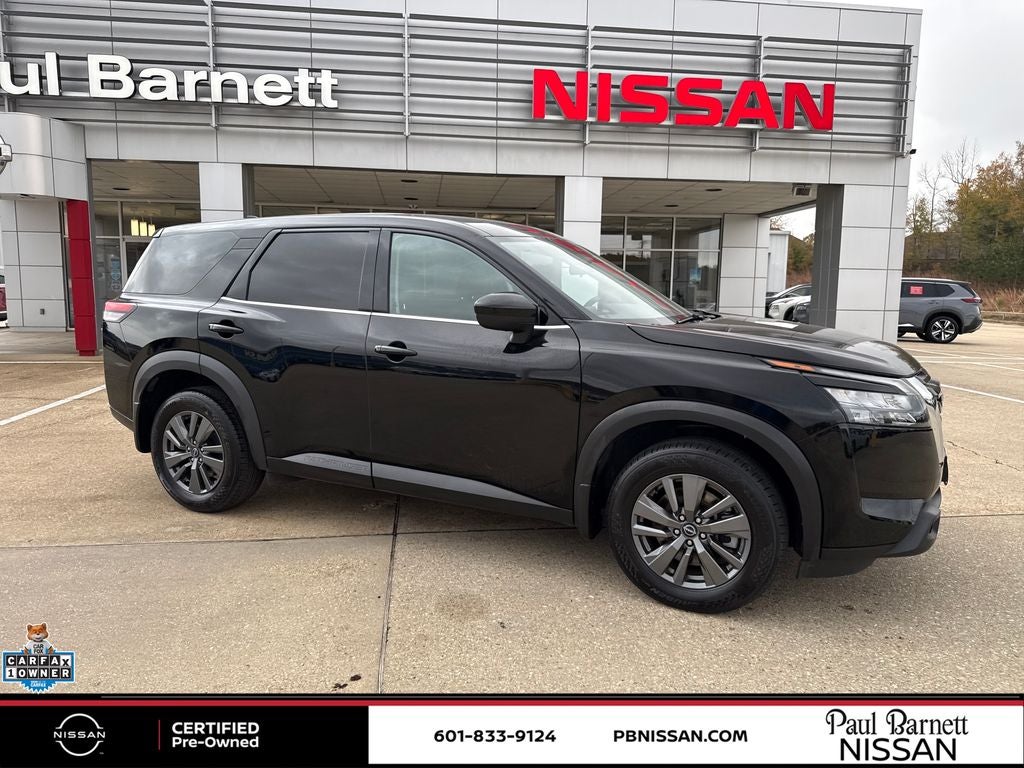 2023 Nissan Pathfinder S