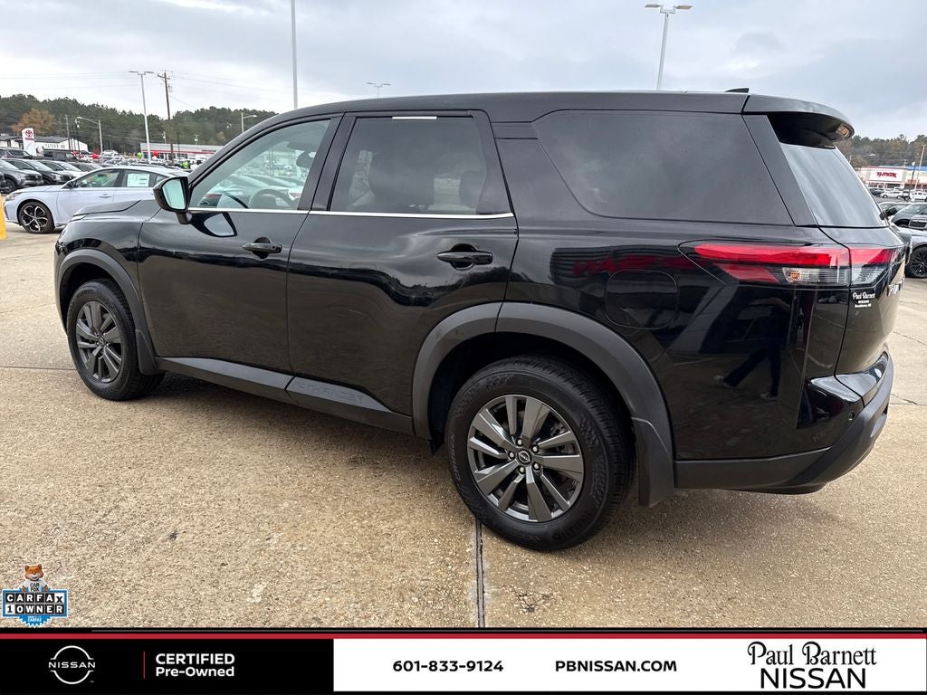 2023 Nissan Pathfinder S
