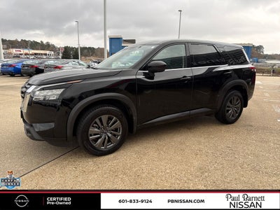 2023 Nissan Pathfinder S