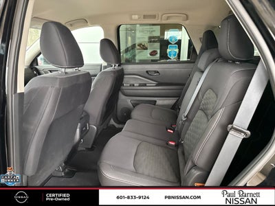 2023 Nissan Pathfinder S