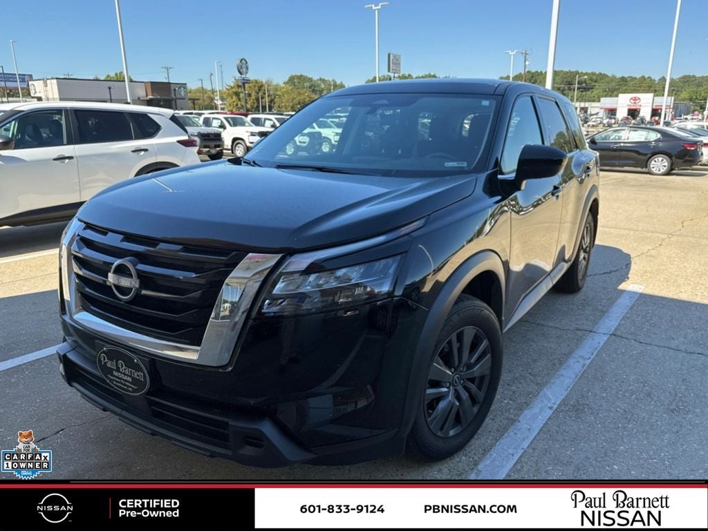 2023 Nissan Pathfinder S