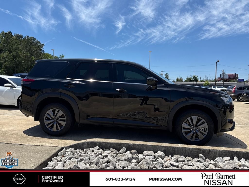 2024 Nissan Pathfinder S