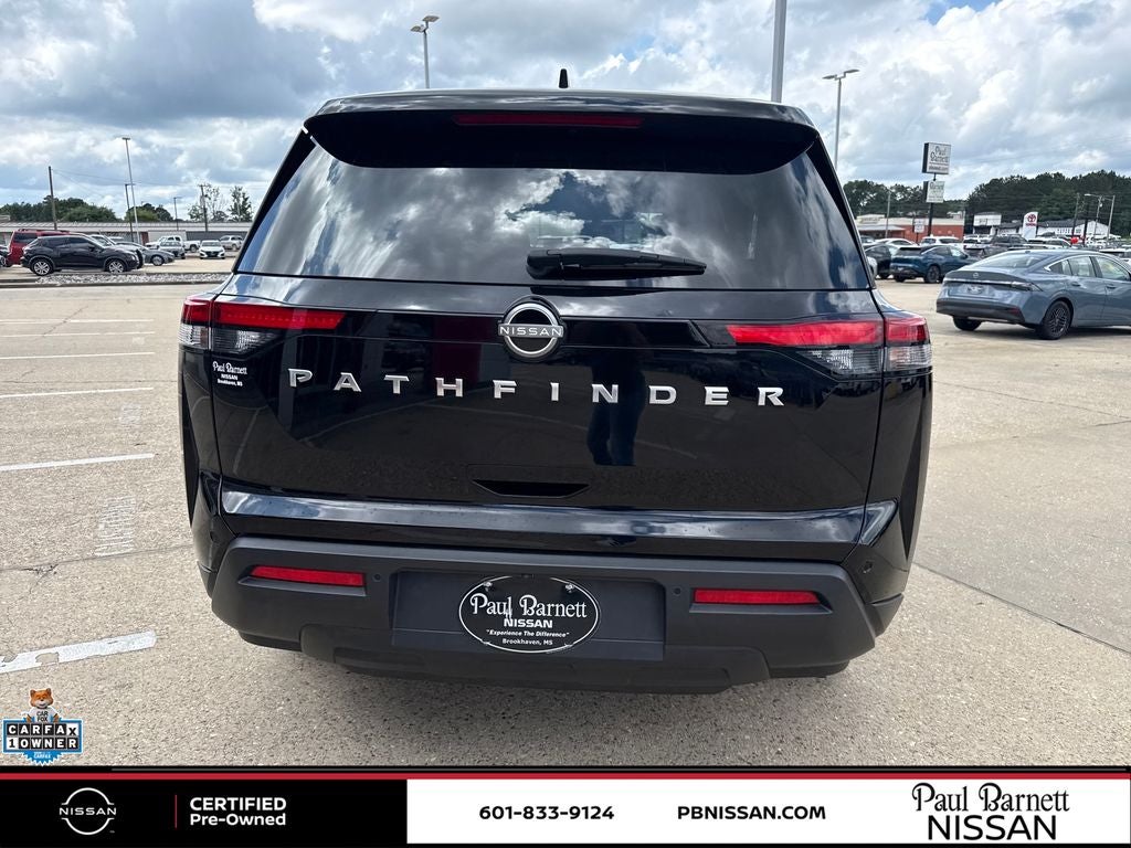 2024 Nissan Pathfinder S
