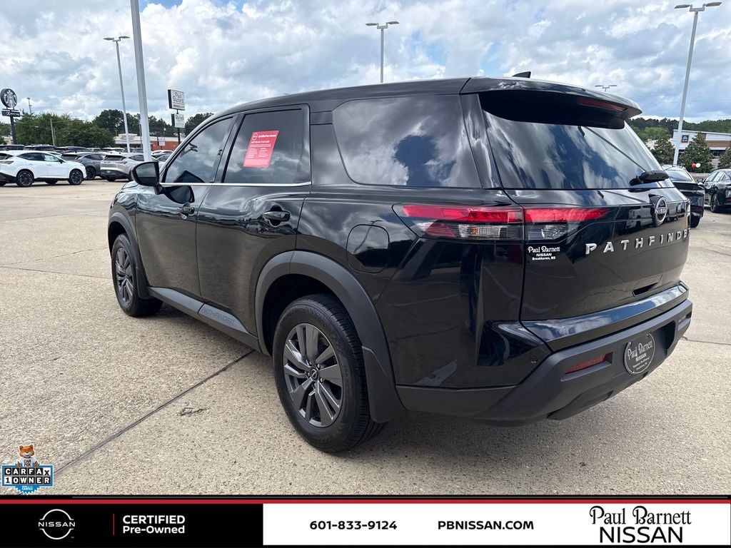 2024 Nissan Pathfinder S