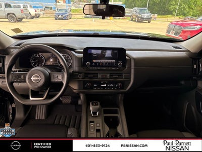 2024 Nissan Pathfinder S