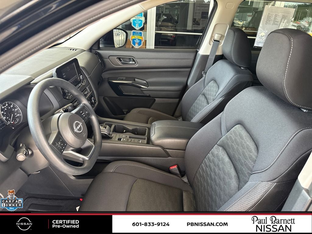 2024 Nissan Pathfinder S
