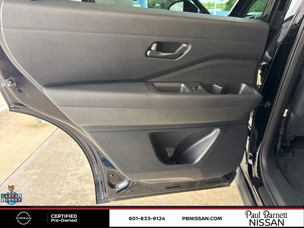 2024 Nissan Pathfinder S