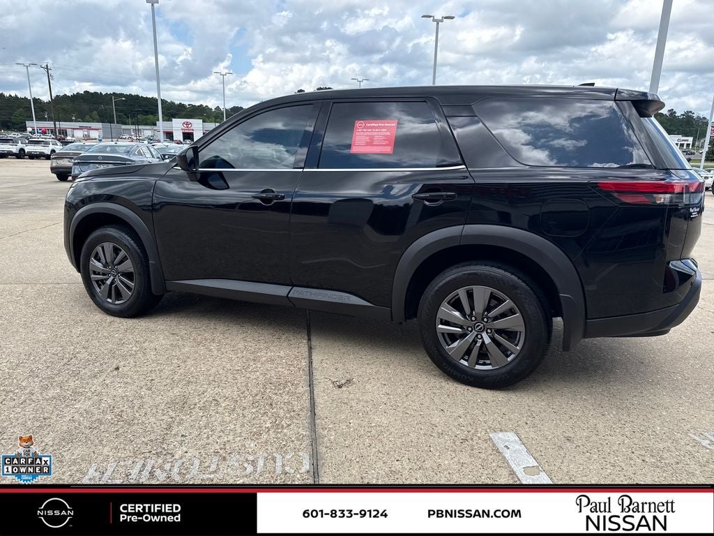 2024 Nissan Pathfinder S