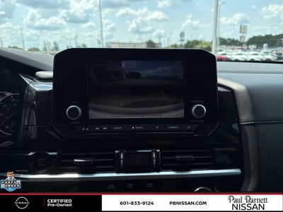 2025 Nissan Pathfinder SV