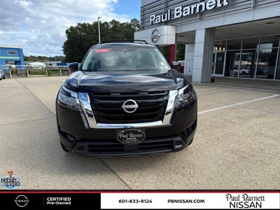 2024 Nissan Pathfinder SV