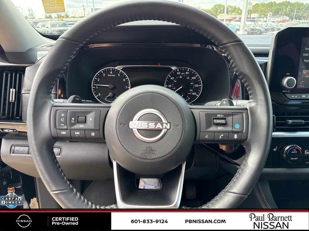 2024 Nissan Pathfinder SV