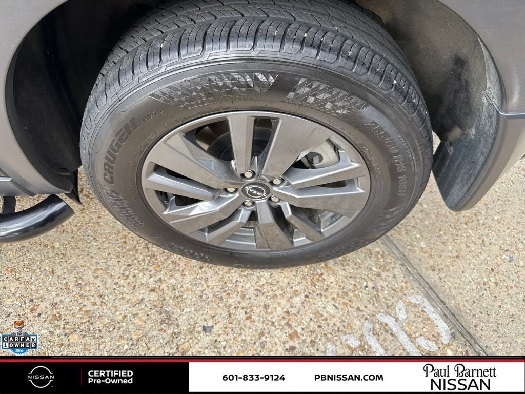 2024 Nissan Pathfinder SV