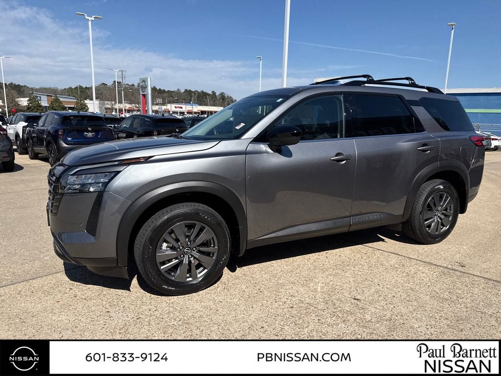 2026 Nissan Pathfinder SV