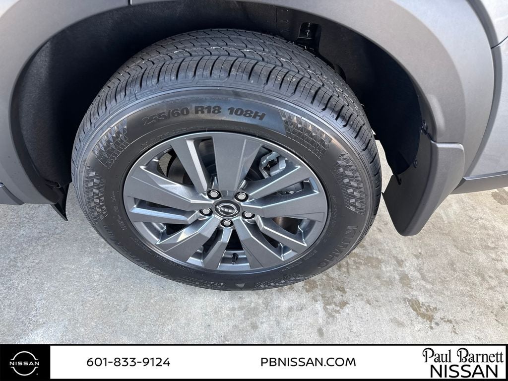 2026 Nissan Pathfinder SV