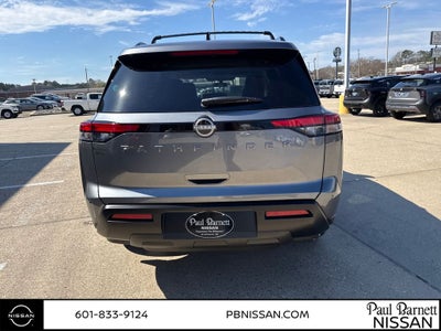 2026 Nissan Pathfinder SV