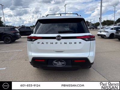 2026 Nissan Pathfinder SV