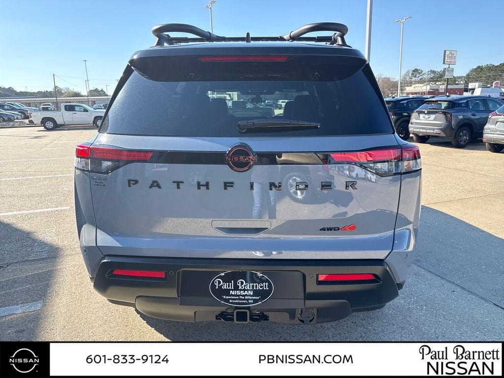2026 Nissan Pathfinder SV