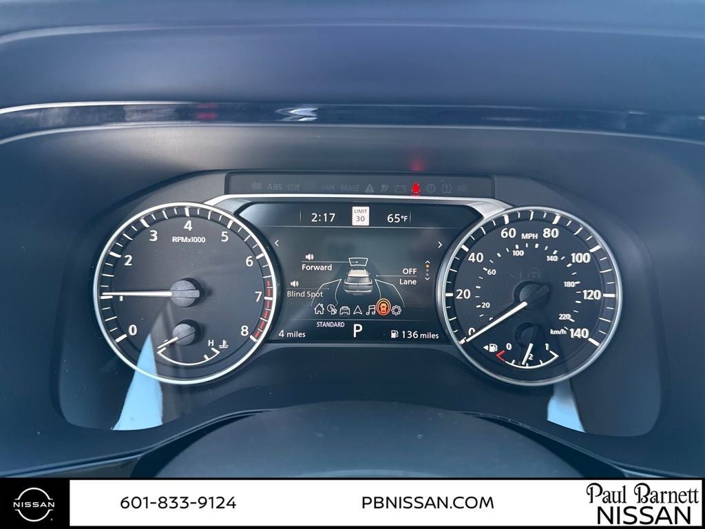 2025 Nissan Pathfinder SL