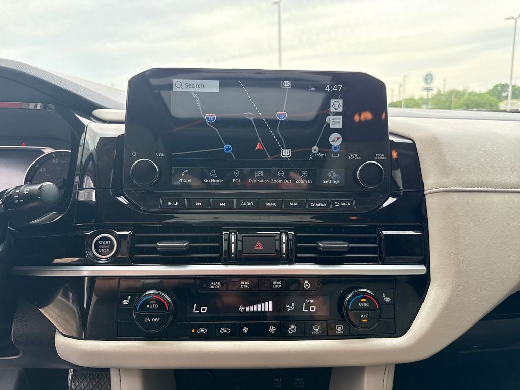 2022 Nissan Pathfinder SL