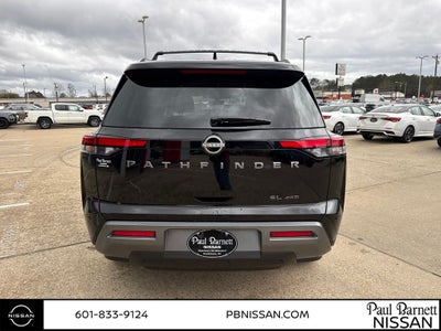 2026 Nissan Pathfinder SL