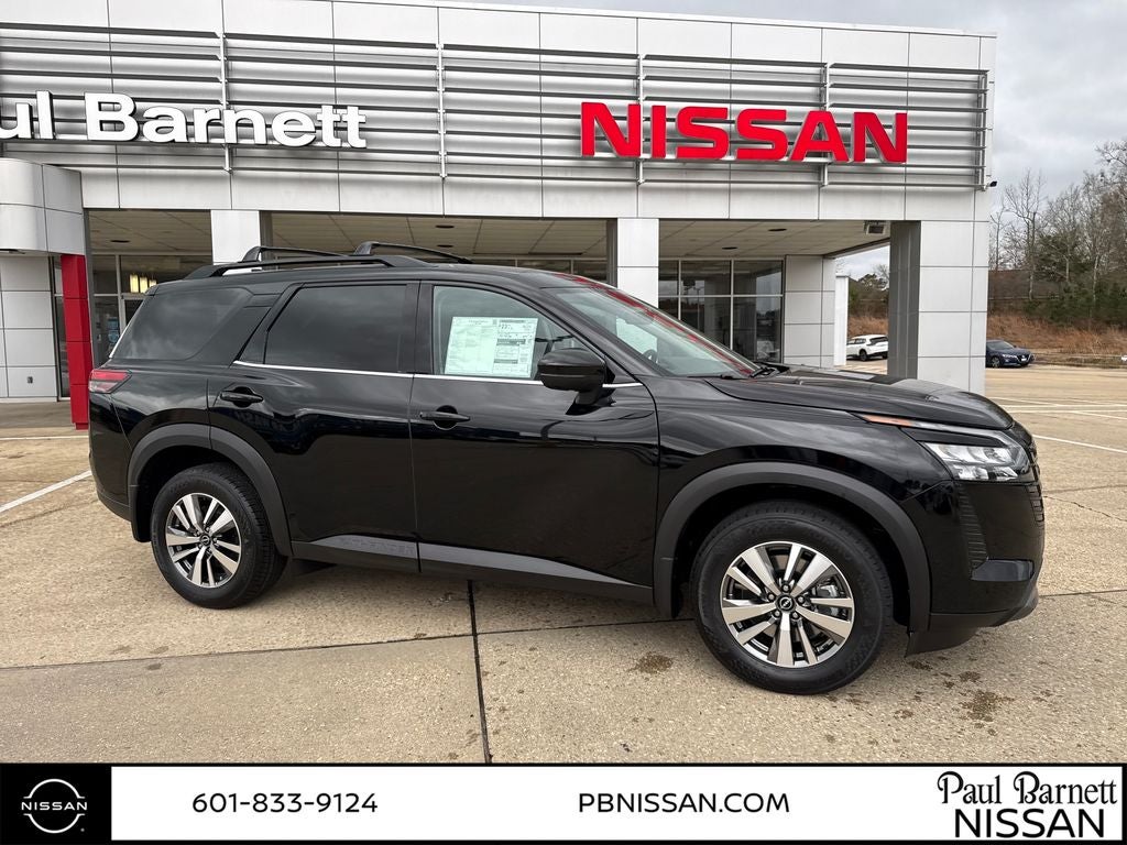 2026 Nissan Pathfinder SL