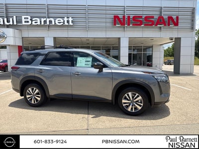 2026 Nissan Pathfinder SL