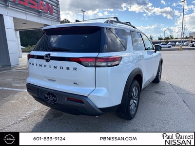 2026 Nissan Pathfinder SL