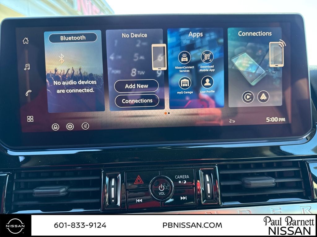 2026 Nissan Pathfinder SL