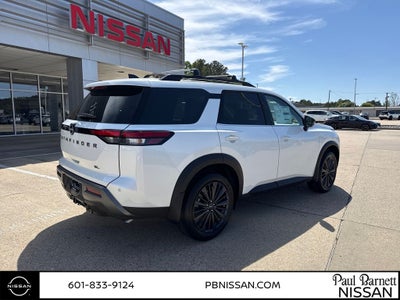 2026 Nissan Pathfinder SL