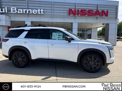 2026 Nissan Pathfinder SL