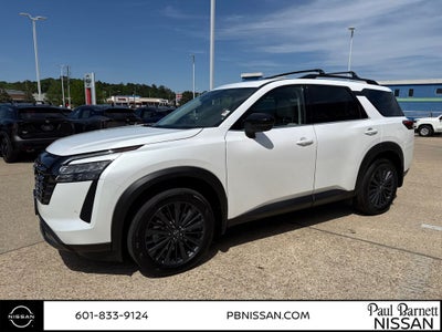2026 Nissan Pathfinder SL