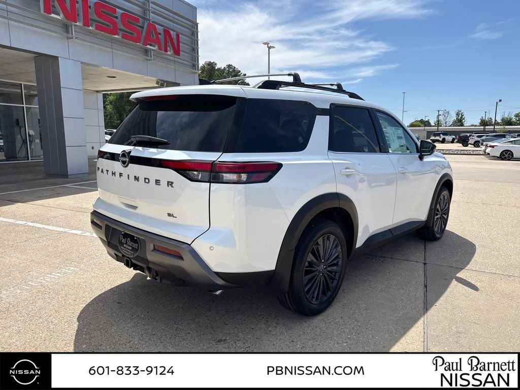 2026 Nissan Pathfinder SL
