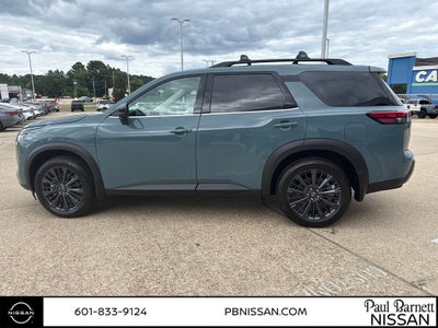 2026 Nissan Pathfinder SL