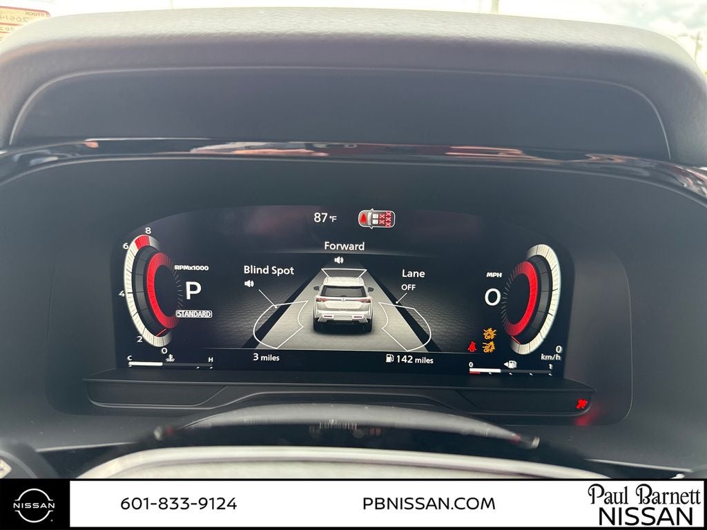 2026 Nissan Pathfinder SL