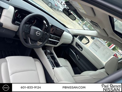 2026 Nissan Pathfinder SL