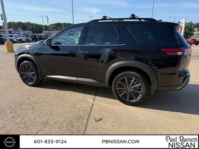 2026 Nissan Pathfinder SL
