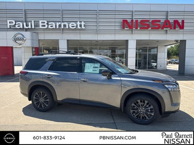 2026 Nissan Pathfinder SL