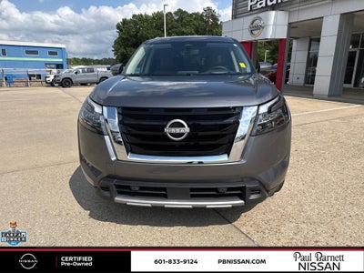 2025 Nissan Pathfinder Platinum
