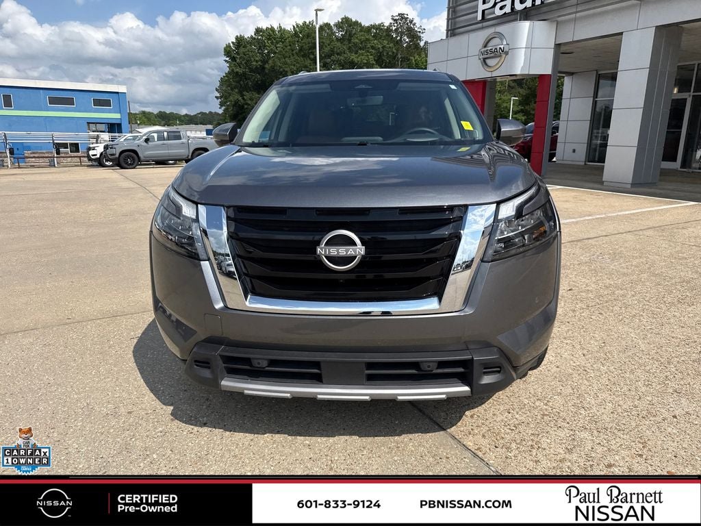 2025 Nissan Pathfinder Platinum