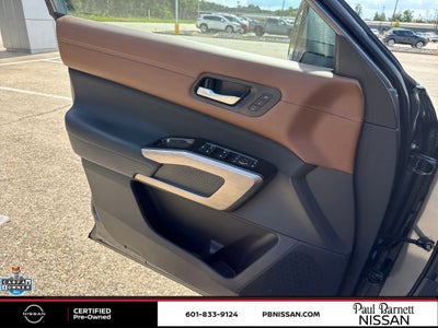 2025 Nissan Pathfinder Platinum