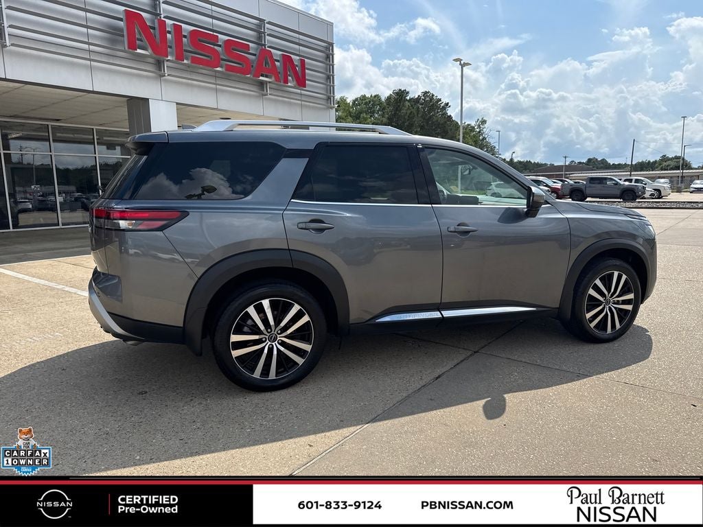 2025 Nissan Pathfinder Platinum