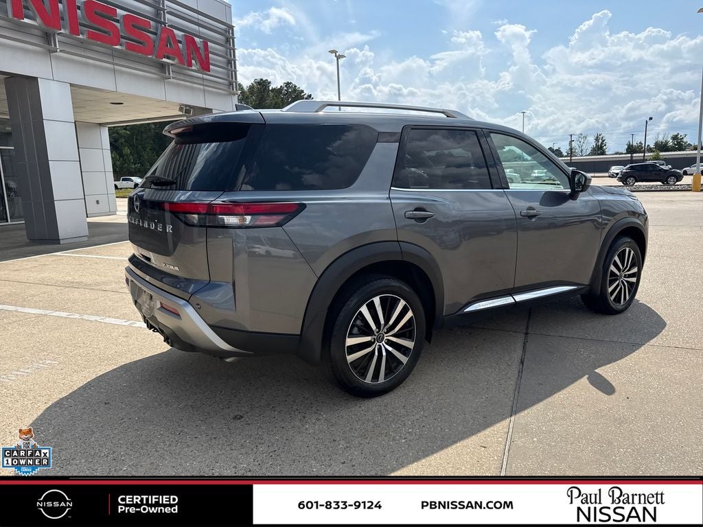 2025 Nissan Pathfinder Platinum