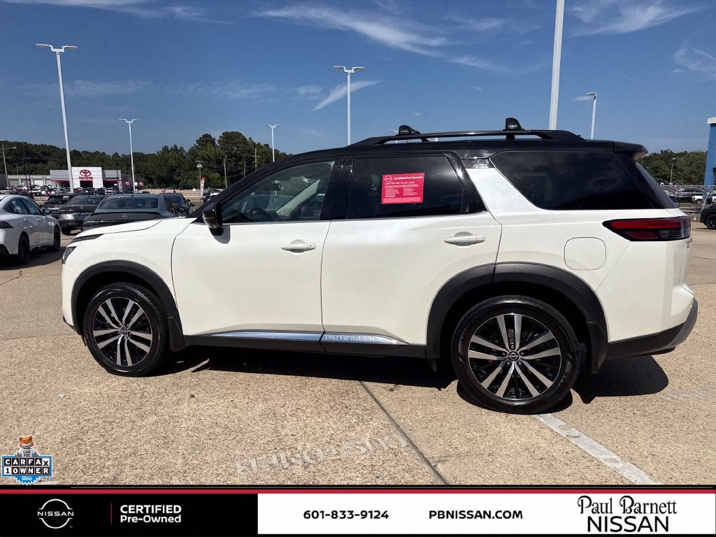 2024 Nissan Pathfinder Platinum