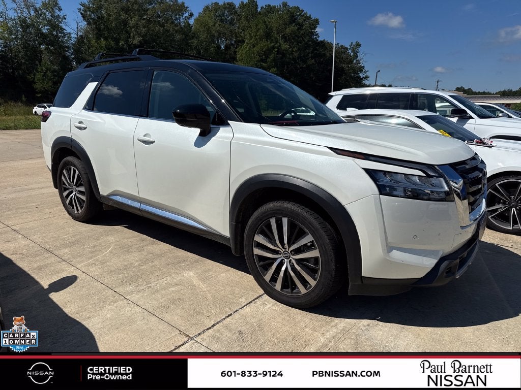 2024 Nissan Pathfinder Platinum