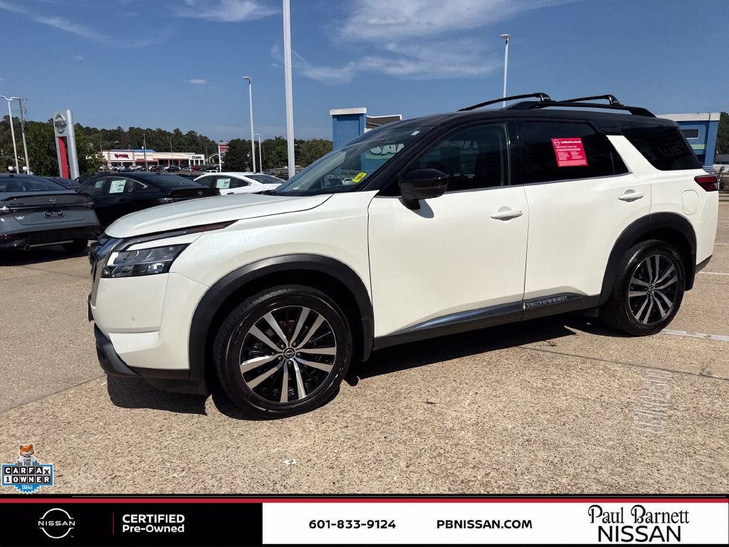 2024 Nissan Pathfinder Platinum