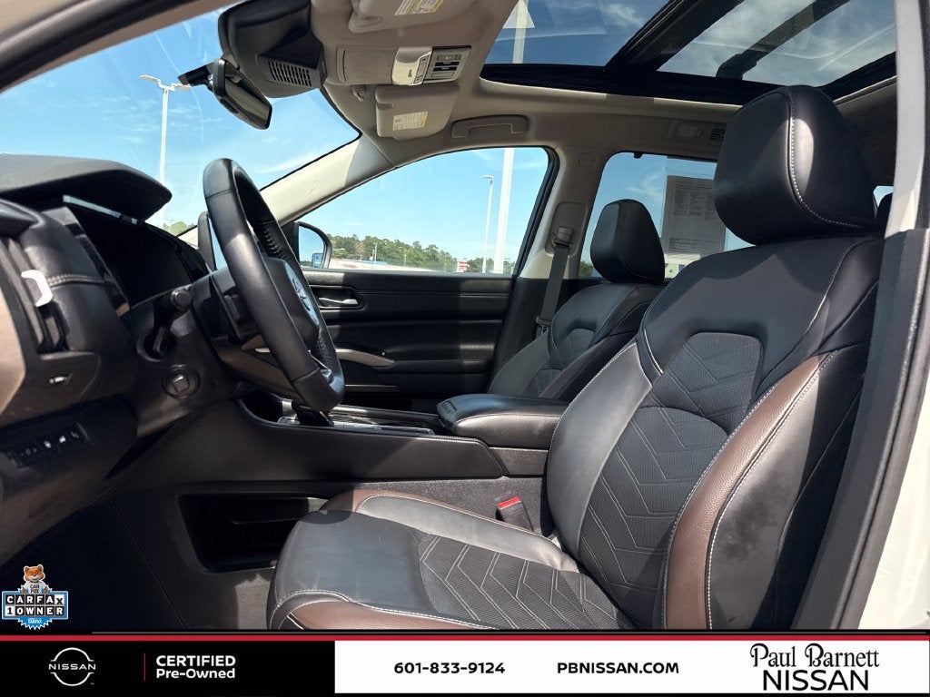 2024 Nissan Pathfinder Platinum