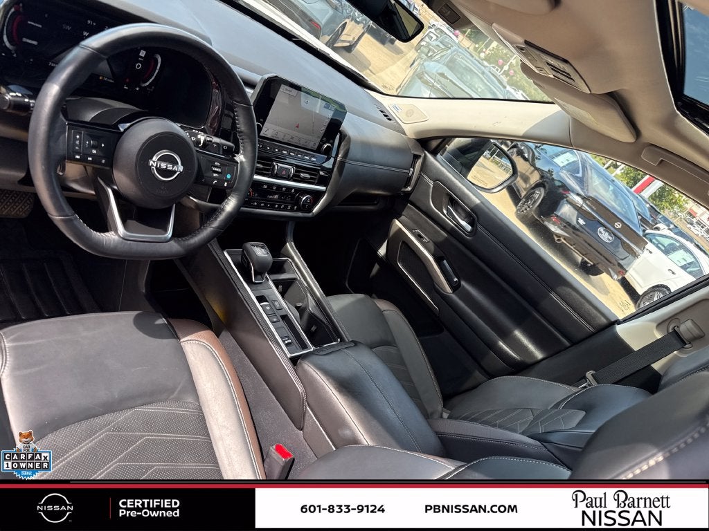 2024 Nissan Pathfinder Platinum