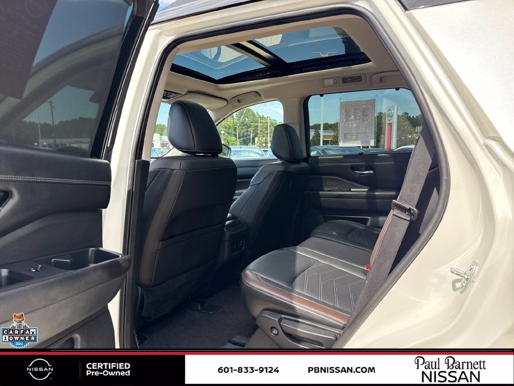 2024 Nissan Pathfinder Platinum
