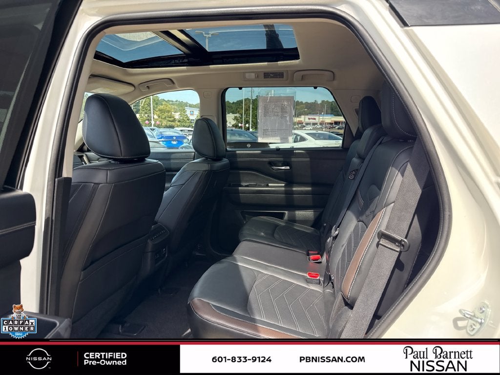 2024 Nissan Pathfinder Platinum
