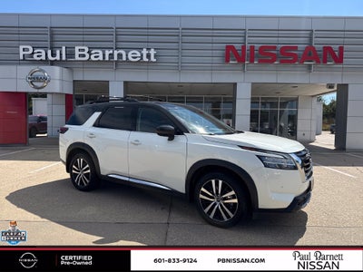2024 Nissan Pathfinder Platinum